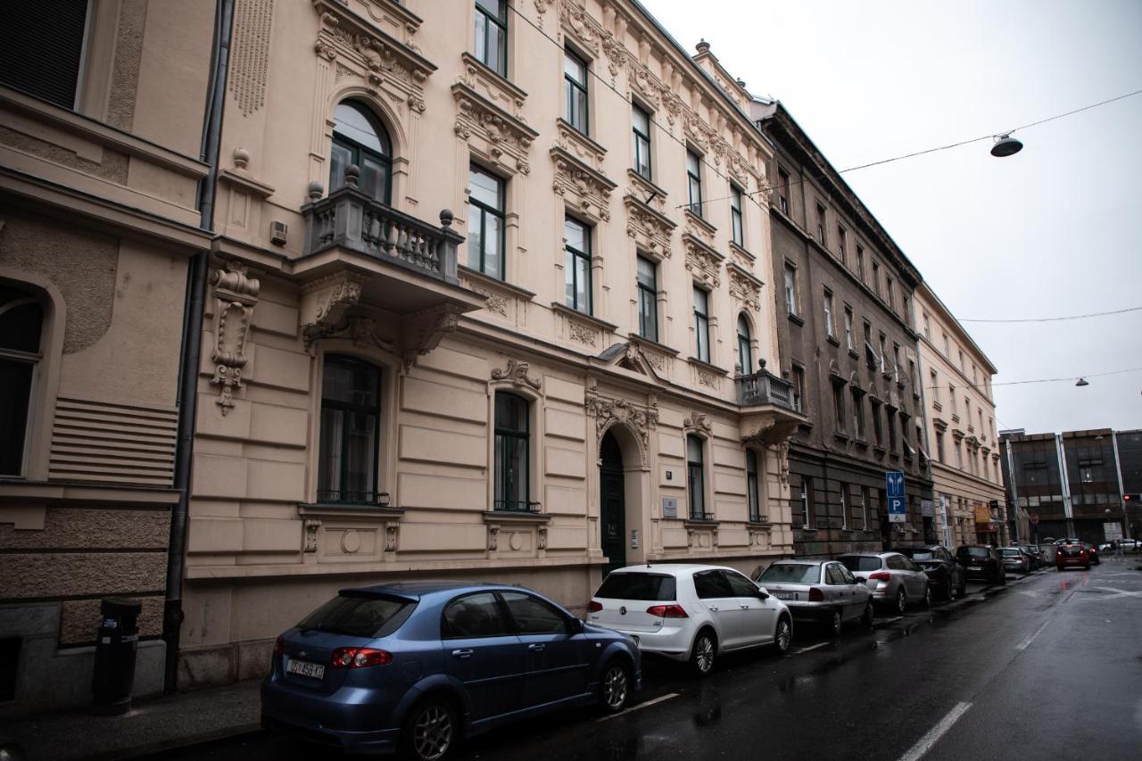 Roberto Boutique Studio Apartman Zagreb Luaran gambar